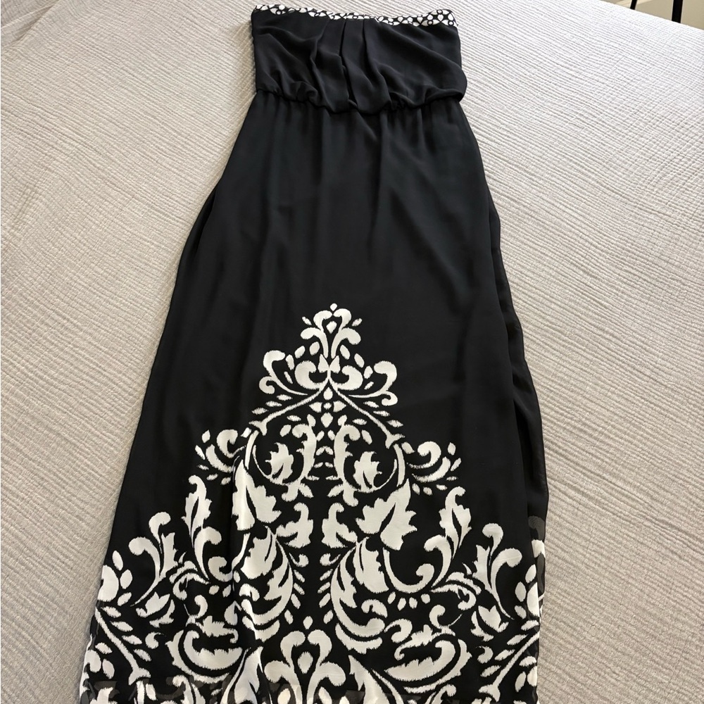 WHBM Black and White Patterned Maxi Dress